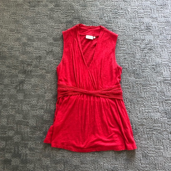Red sleeveless tunic top - Picture 4 of 4